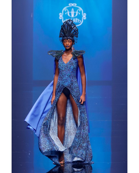 Prenda Única EDICIÓN ESPECIAL PASARELA Vestido Madre Corales Guardianas del Océano.